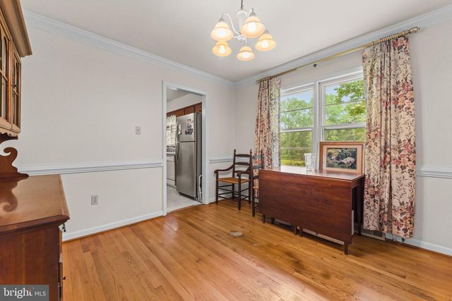 3 S HUGHES ST, Hamilton, VA 20158