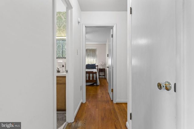 3 S HUGHES ST, Hamilton, VA 20158
