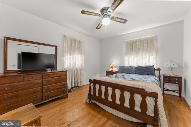 3 S HUGHES ST, Hamilton, VA 20158