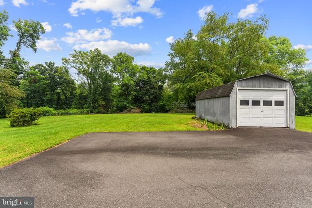 3 S HUGHES ST, Hamilton, VA 20158