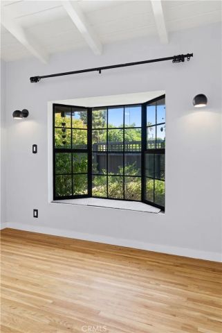 5650 Maynard, Los Angeles, CA 91367