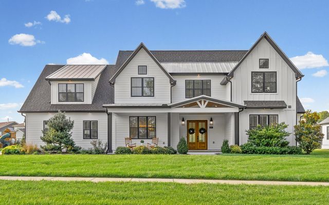 863 Shady Bluff Trail, Clarksville, TN 37043