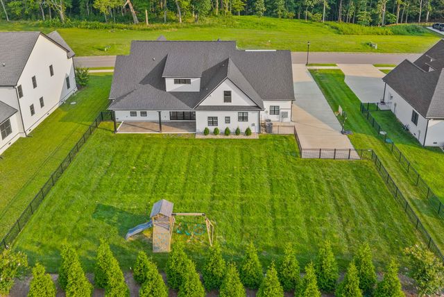863 Shady Bluff Trail, Clarksville, TN 37043
