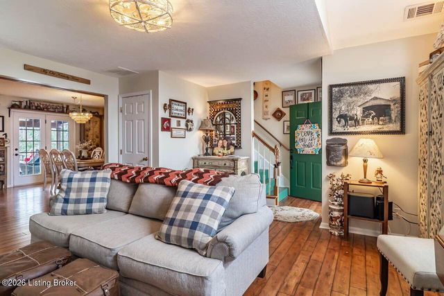 801 Justin Trail, Mt Washington, KY 40047