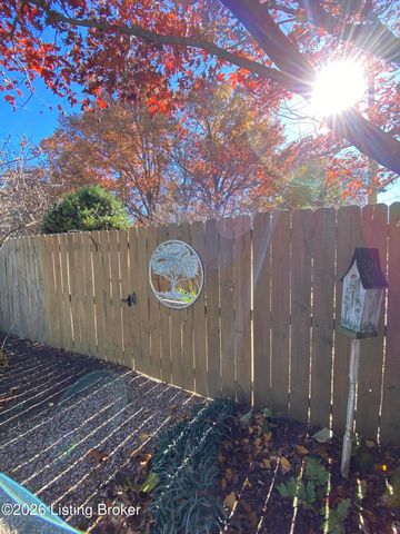 801 Justin Trail, Mt Washington, KY 40047