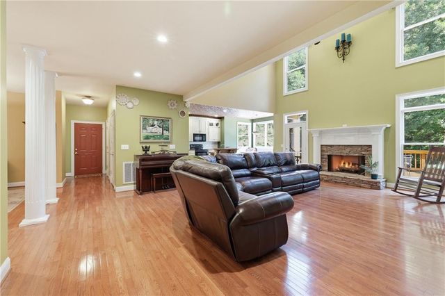 4829 Old Pendergrass Road, Jefferson, GA 30549