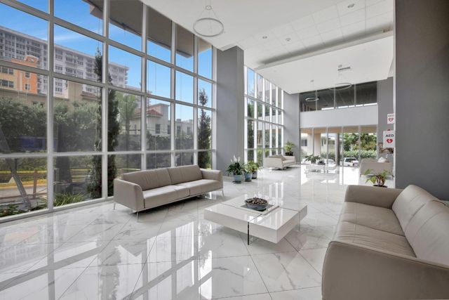 525 N Ocean Boulevard 819, Pompano Beach, FL 33062