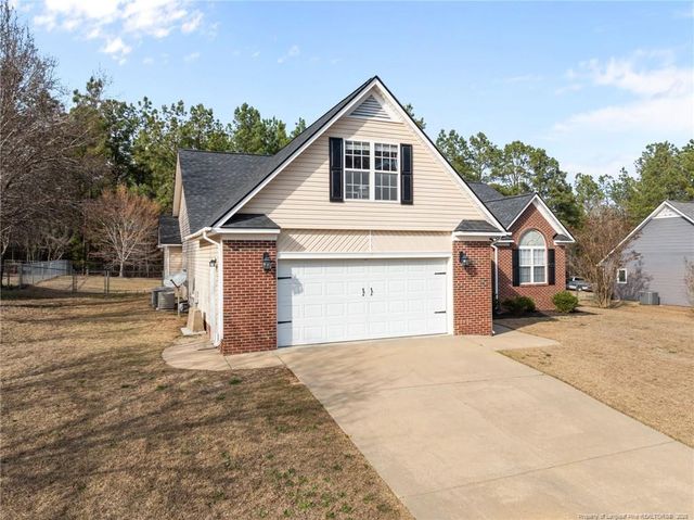 159 Whistling Pine Drive, Raeford, NC 28376