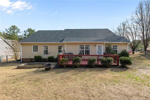 159 Whistling Pine Drive, Raeford, NC 28376