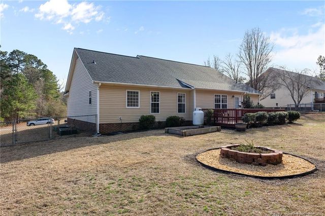 159 Whistling Pine Drive, Raeford, NC 28376