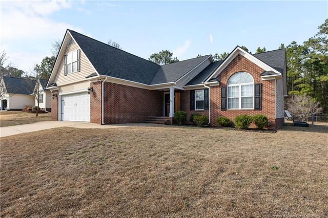 159 Whistling Pine Drive, Raeford, NC 28376