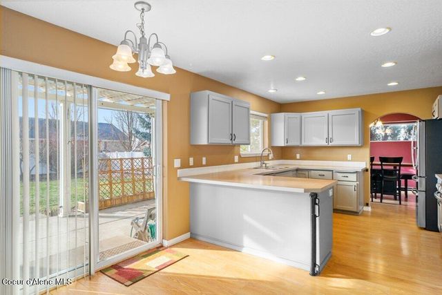 2811 W Thorndale Loop, Coeur D'alene, ID 83815