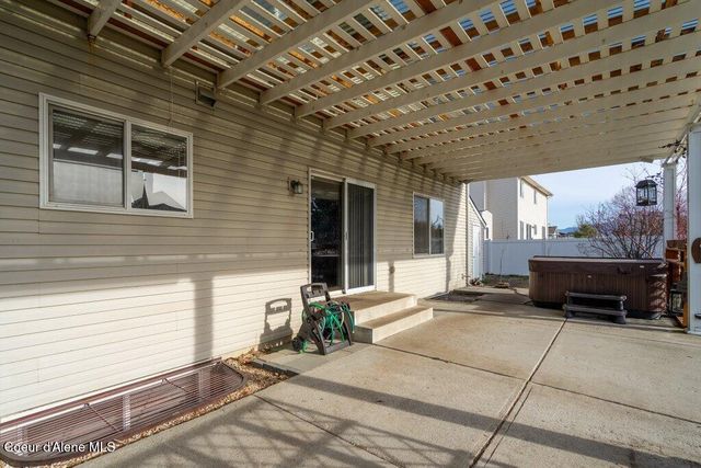 2811 W Thorndale Loop, Coeur D'alene, ID 83815