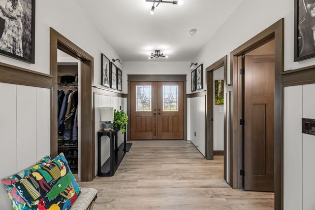 2310 Autumn Blaze Drive, Norwalk, IA 50211