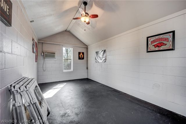 23 Crape Myrtle, Van Buren, AR 72956