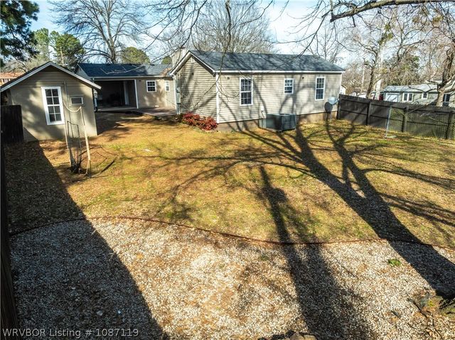 23 Crape Myrtle, Van Buren, AR 72956