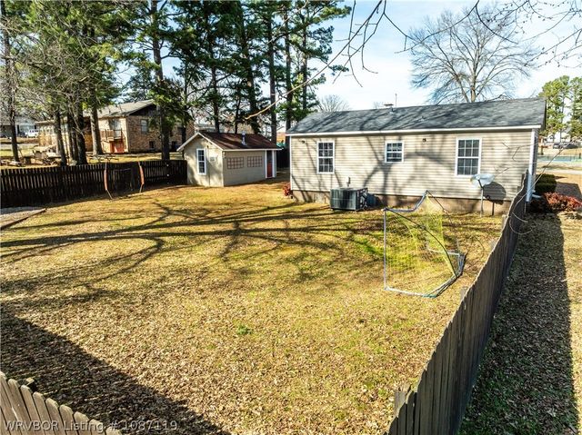 23 Crape Myrtle, Van Buren, AR 72956