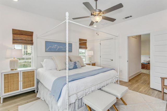 216 Clipper Dr, Pensacola, FL 32507