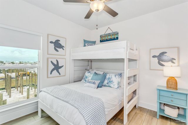 216 Clipper Dr, Pensacola, FL 32507