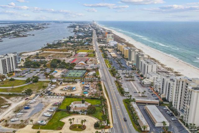 216 Clipper Dr, Pensacola, FL 32507