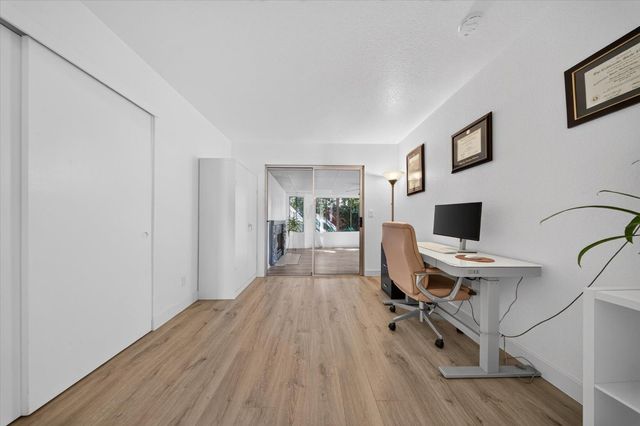 6 Datoro Ct, Sacramento, CA 95833