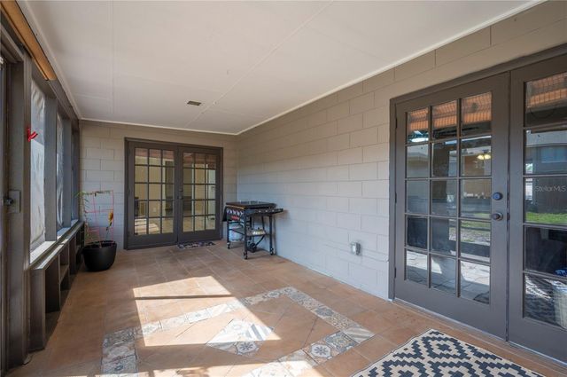 513 QUEENS LOOP N, Lakeland, FL 33803