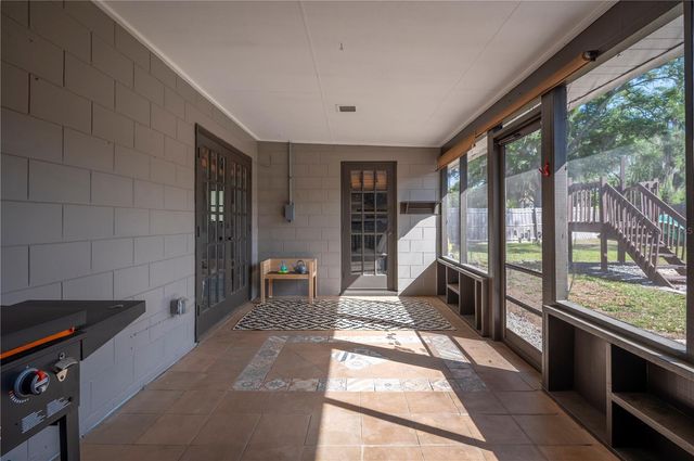 513 QUEENS LOOP N, Lakeland, FL 33803