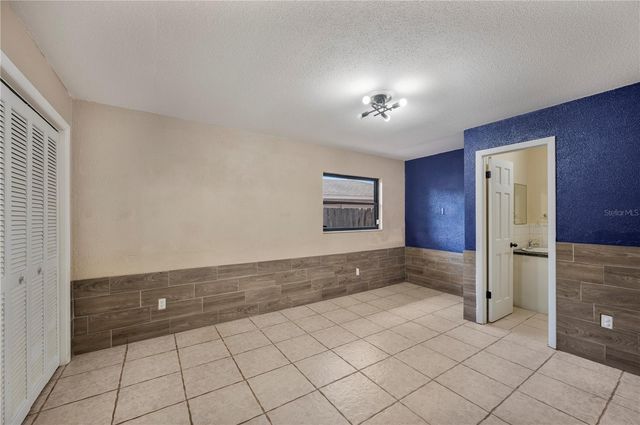 513 QUEENS LOOP N, Lakeland, FL 33803