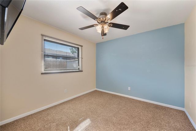 513 QUEENS LOOP N, Lakeland, FL 33803