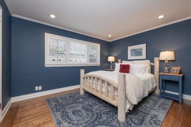 284 Selby Lane, Atherton, CA 94027