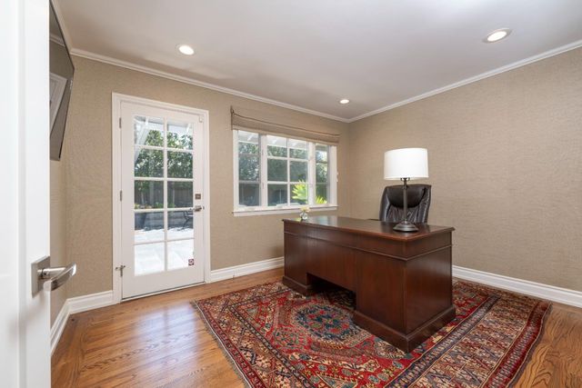 284 Selby Lane, Atherton, CA 94027