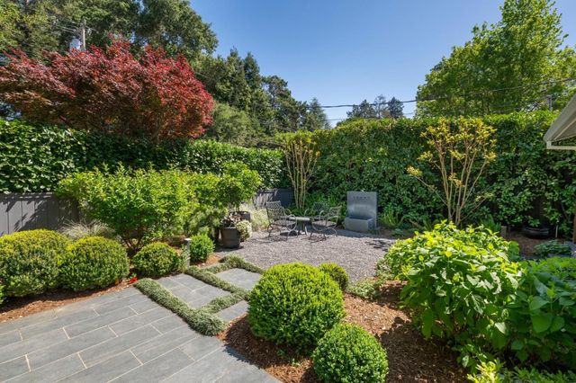 284 Selby Lane, Atherton, CA 94027