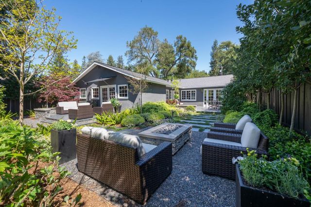 284 Selby Lane, Atherton, CA 94027