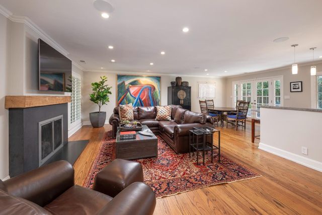 284 Selby Lane, Atherton, CA 94027