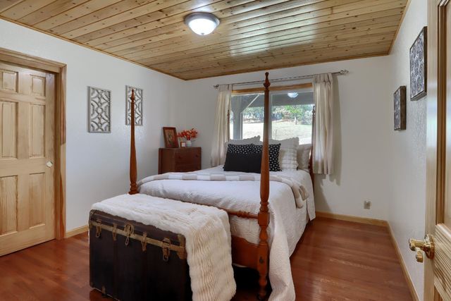 5840 Evergreen Ln, Mariposa, CA 95338