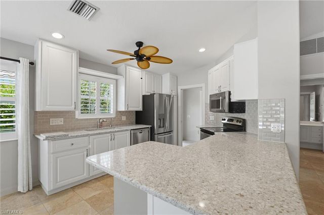 28207 Islet TRL, Bonita Springs, FL 34135