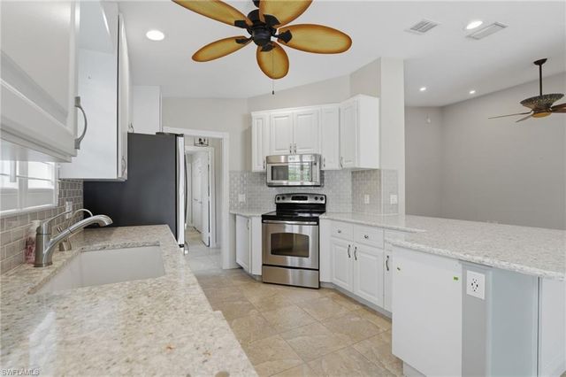 28207 Islet TRL, Bonita Springs, FL 34135