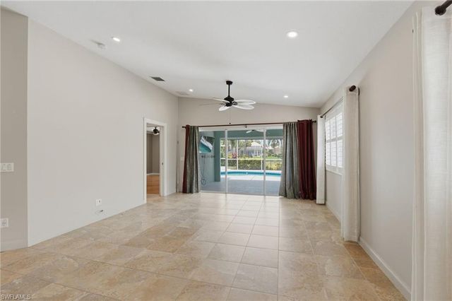 28207 Islet TRL, Bonita Springs, FL 34135