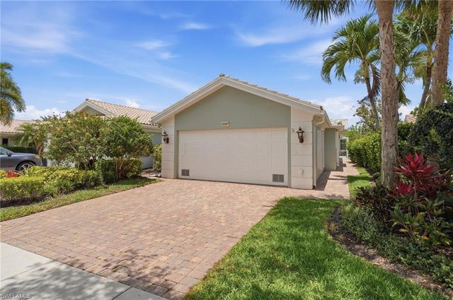 28207 Islet TRL, Bonita Springs, FL 34135