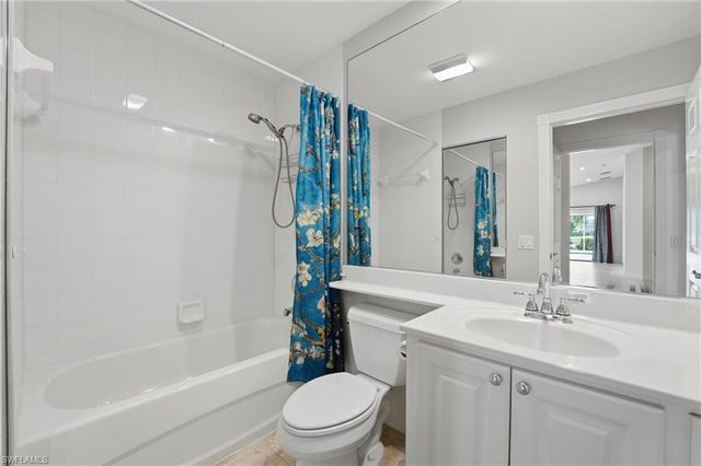 28207 Islet TRL, Bonita Springs, FL 34135