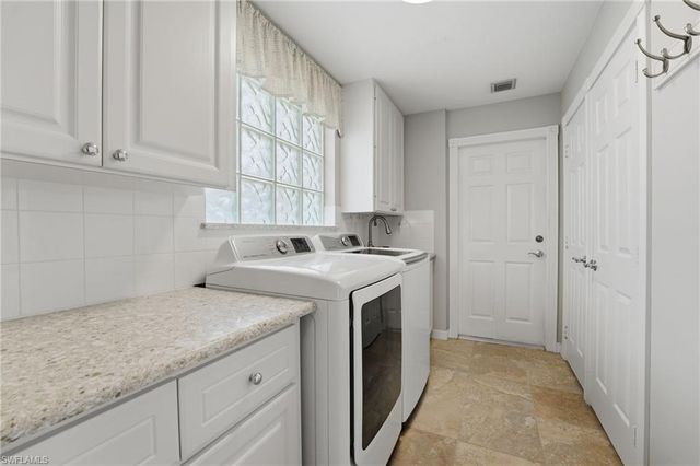 28207 Islet TRL, Bonita Springs, FL 34135