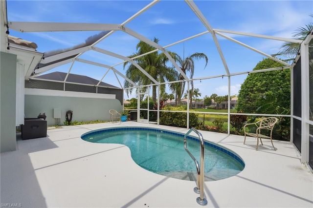 28207 Islet TRL, Bonita Springs, FL 34135