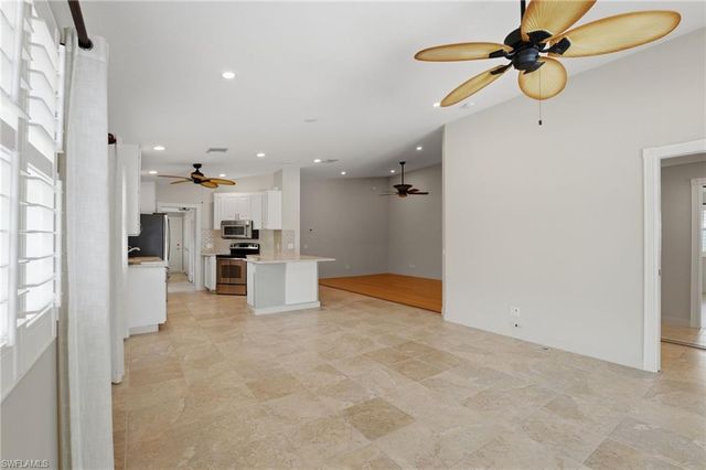 28207 Islet TRL, Bonita Springs, FL 34135