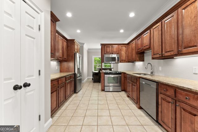 45 Holcomb Drive, Cleveland, GA 30528