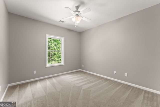 45 Holcomb Drive, Cleveland, GA 30528
