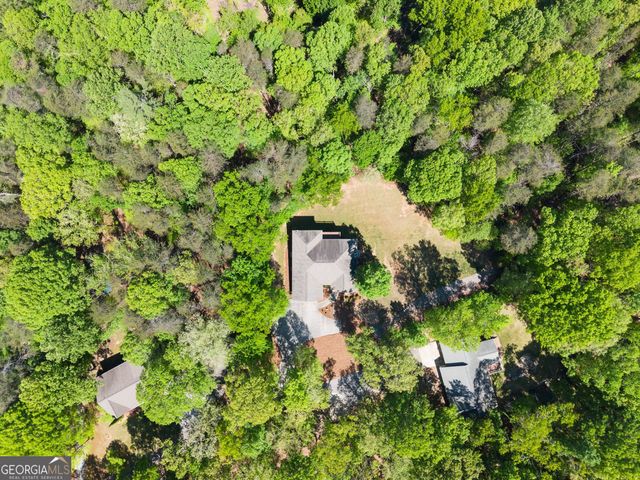 45 Holcomb Drive, Cleveland, GA 30528