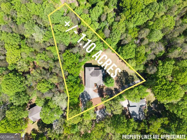 45 Holcomb Drive, Cleveland, GA 30528