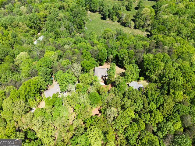 45 Holcomb Drive, Cleveland, GA 30528