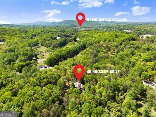 45 Holcomb Drive, Cleveland, GA 30528