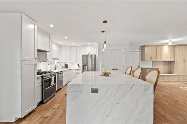 4820 Powers Ferry Road, Atlanta, GA 30327